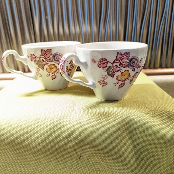 Johnson Brothers Other - Vintage. Cups.  B03
